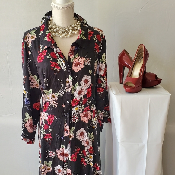 Torrid Size 3 Floral Maxi Dress - Picture 1 of 1